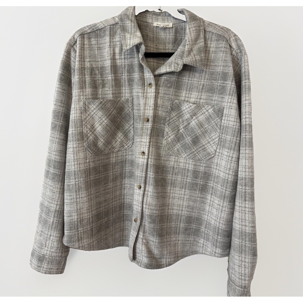 Beach Lunch Lounge Shacket Gray White Plaid Flannel Button Up Pockets SCT5059 L
